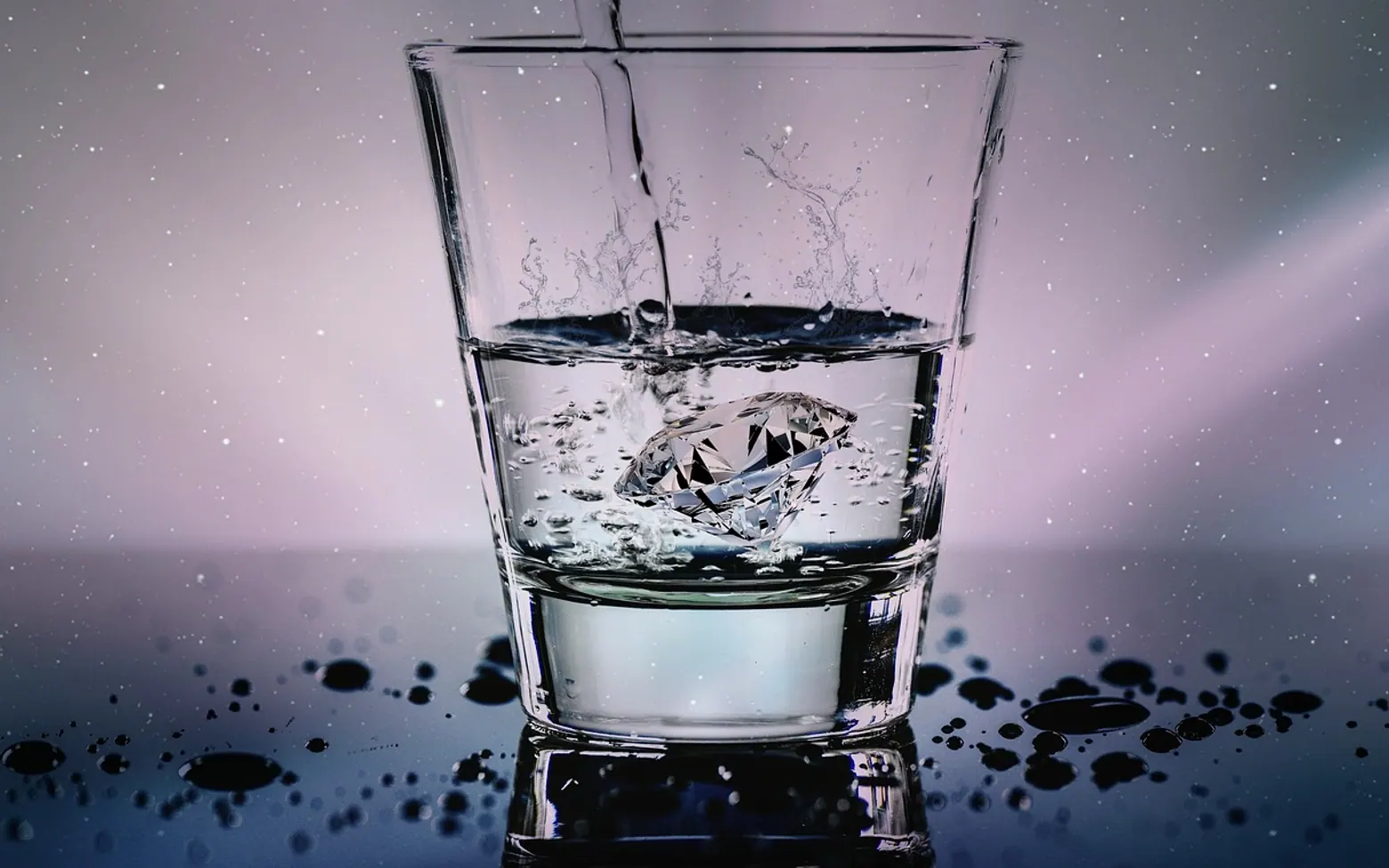 Water, glass and liquid